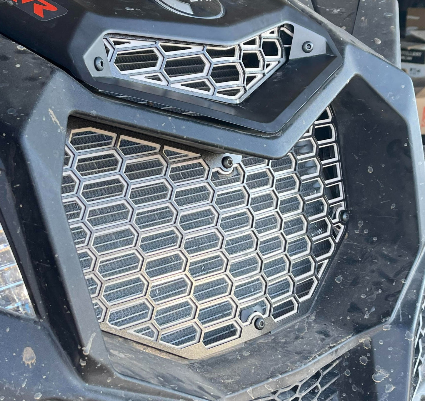 Can-Am Luxury Grille Insert with optional Hood Scoop Insert